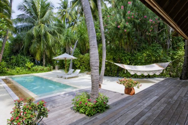 insel-seite-conrad-maldives-rangali-island-beach-suite-pool-03-Maledivenexperte