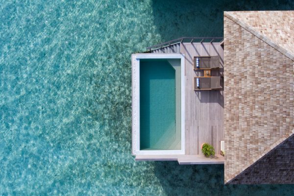 insel-seite-hurawalhi-ocean-pool-villa-exterior-01-Maledivenexperte