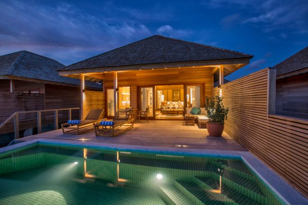 insel-seite-hurawalhi-ocean-pool-villa-exterior-03-Maledivenexperte