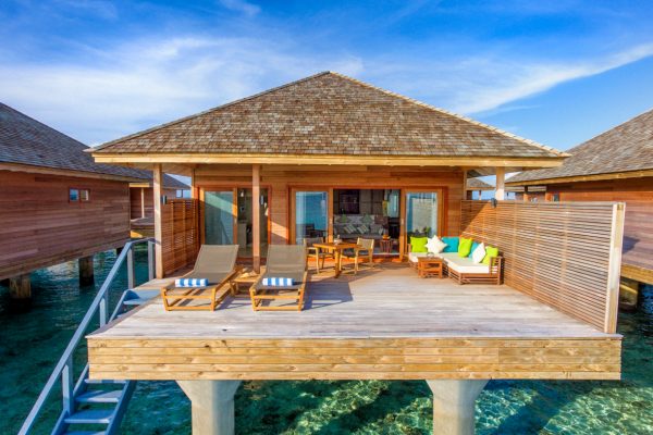 insel-seite-hurawalhi-ocean-villa-exterior-01-Maldivenexperte