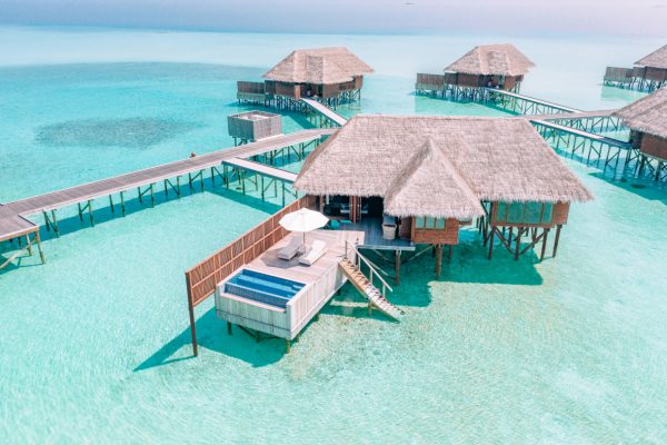inselseite-conrad-maldives-rangali-island-zimmerkategorien-grand-water-villa-with-pool-maledivenexperte-02