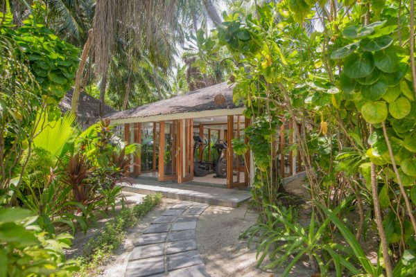 insel-seite-Anantara-Kihavah-Three-Bedroom-Beach-Pool-Residence-05