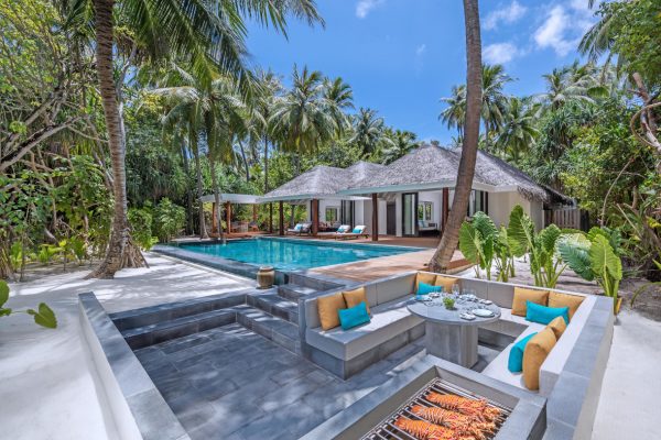 insel-seite-anantara-kihavah-villas-two-bedroom-beach-pool-villa-05-Maledivenexperte