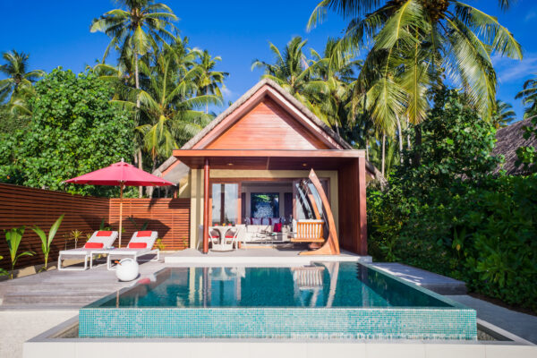 insel-seite-maledivenexperte-niyama-private-islands-maldives-zimmer-beach-pool-villa-04