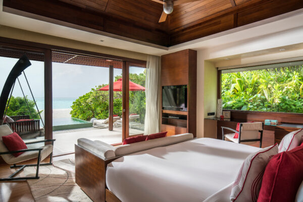 insel-seite-maledivenexperte-niyama-private-islands-maldives-zimmer-beach-pool-villa-06