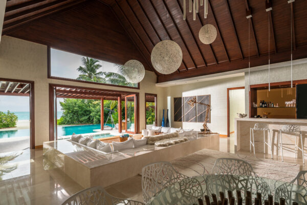 insel-seite-maledivenexperte-niyama-private-islands-maldives-zimmer-three-bedroom-beach-pool-pavilion-01