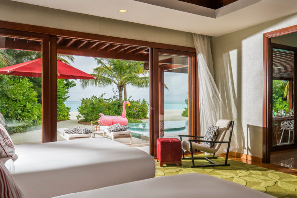 insel-seite-maledivenexperte-niyama-private-islands-maldives-zimmer-three-bedroom-beach-pool-pavilion-02
