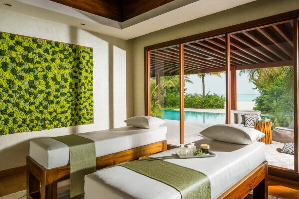 insel-seite-maledivenexperte-niyama-private-islands-maldives-zimmer-three-bedroom-beach-pool-pavilion-06