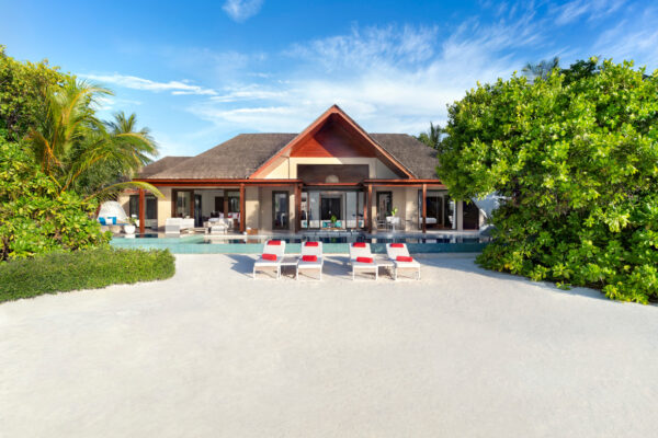 insel-seite-maledivenexperte-niyama-private-islands-maldives-zimmer-two-bedroom-beach-pool-pavilion-08