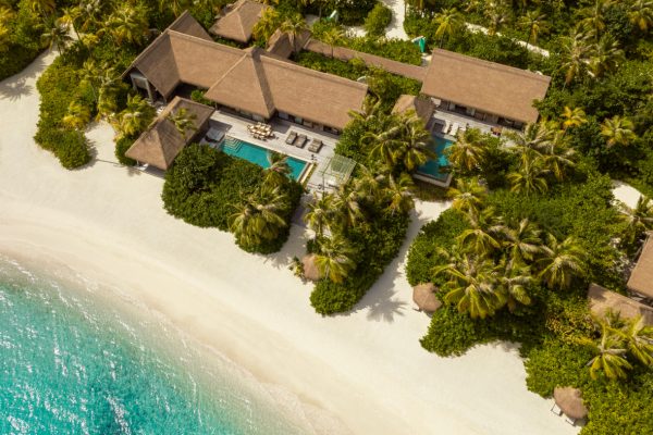 insel-seite-waldorf-astoria-maldives-ithaafushi-zimmerkategorie-three-bedroom-beach-villa-maledivenexperte-04