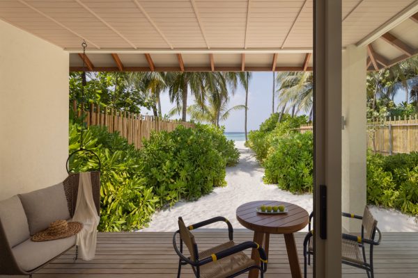 insel-seite-avani-+-baa-atoll-zimmerkategorien-beach-villa-03